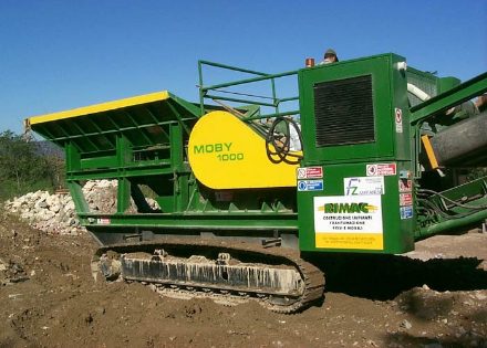 S330/3000 — mobile crushing plant