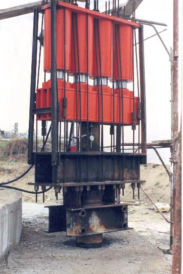 Foundation pile tests — 1 of 2
